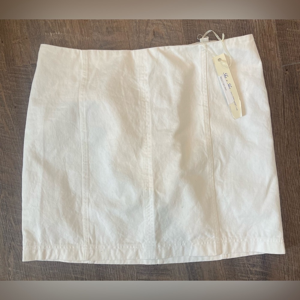 White denim skirt- new with tags/never worn